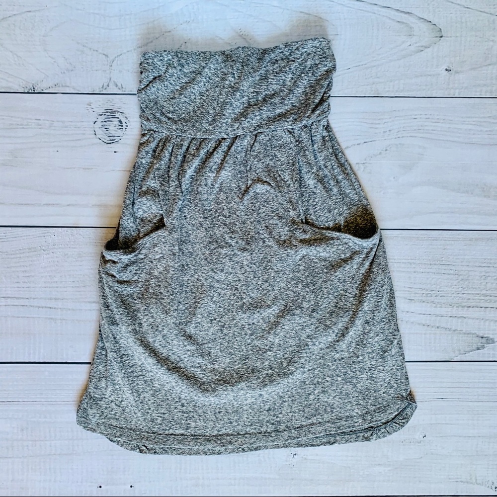 EXPRESS Casual gray strapless dress | XS